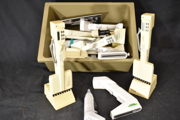 Electronic Pipettes