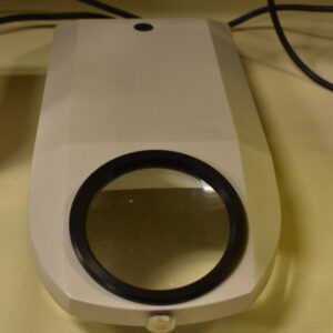 Illuminated Magnifying plate reader