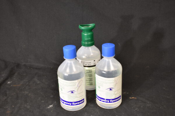 Eye wash bottle x7